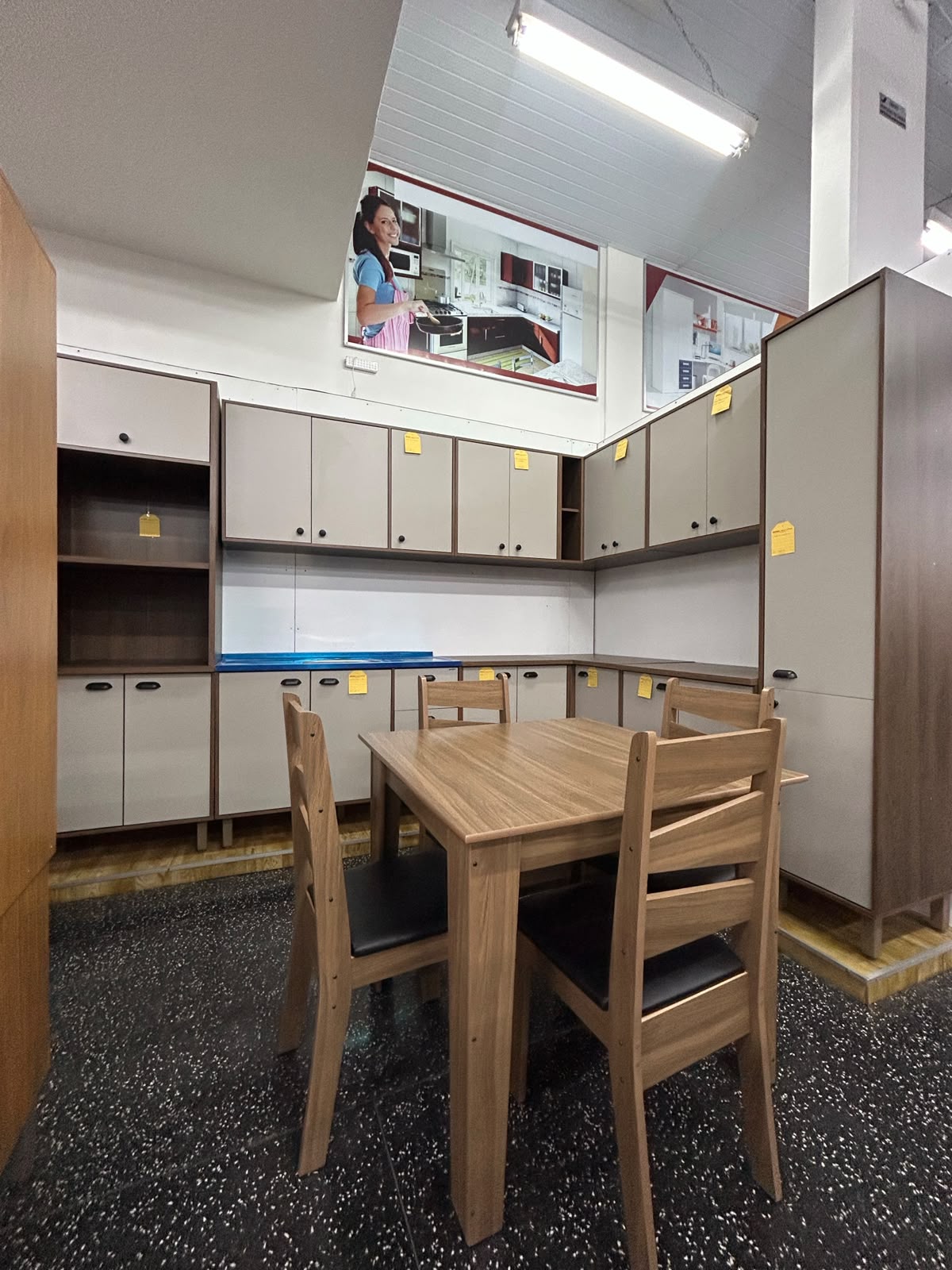 Cozinha planejada exposta